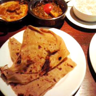 マトン&バターチキンカレーとチャパティ(アーンドラ・キッチン （Andhra Kitchen）)