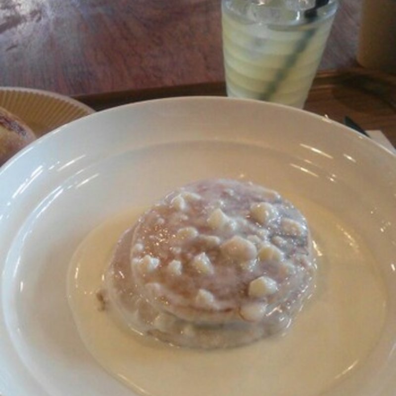 マカダミアナッツのパンケーキ(BAREFOOT COFFEE)