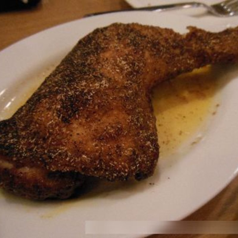 骨付き鶏もも肉の一本焼き(バルチキ （BARCHIKI）)