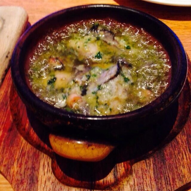 牡蠣のハーブアヒージョ(RIGOLETTO KITCHEN （リゴレット キッチン）)