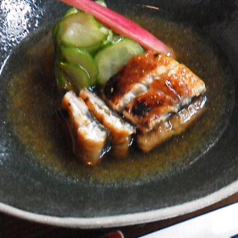 うざく(鰻料理専門店 曳馬野 （ひくまの）)