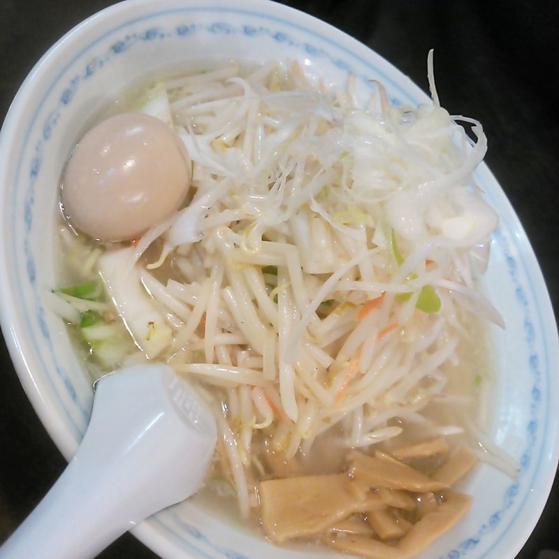 牛塩タンメン（塩味）(らーめん　武や)