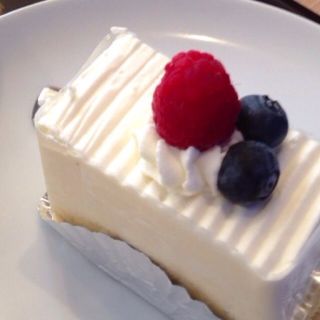 クリームチーズケーキ(カフェ・キートス)
