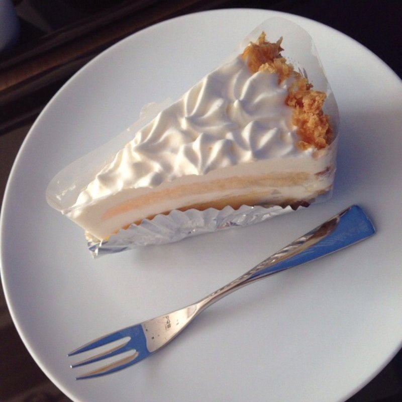 レモンクリームケーキ(カフェ・キートス)