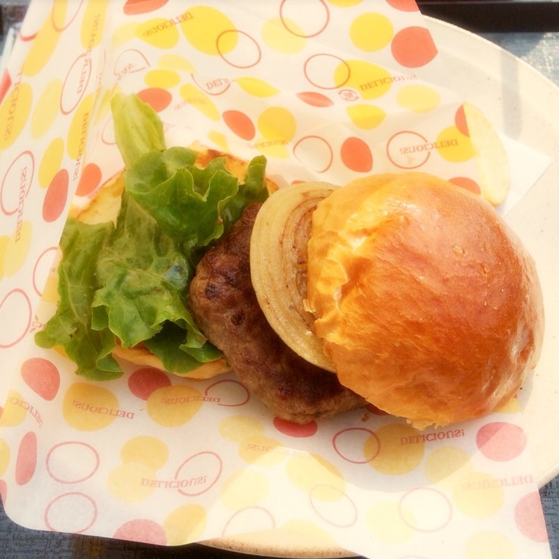 淡路島バーガー(淡路ファームパークイングランドの丘 )