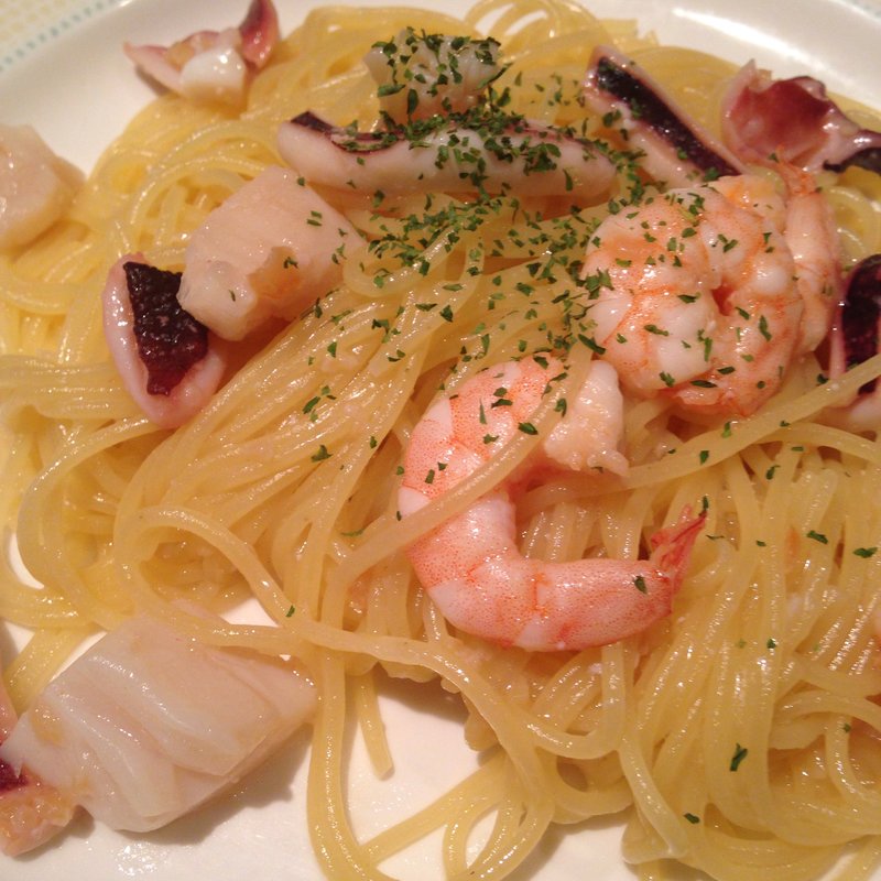 オリーブオイル 魚介(カフェ・ド・ラパン )