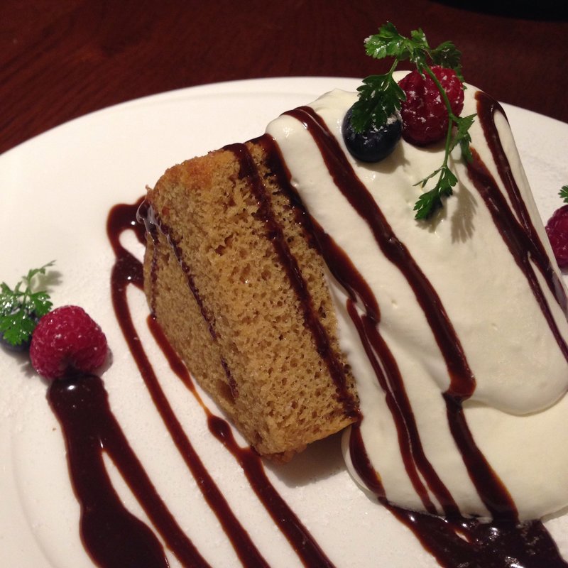 アーモンドを練り込んだシフォンケーキ(ワールドキッチン （WORLD KITCHEN）)