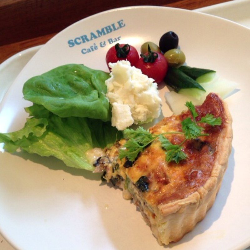 QUICHE LORRAINE(カフェバー スクランブル)