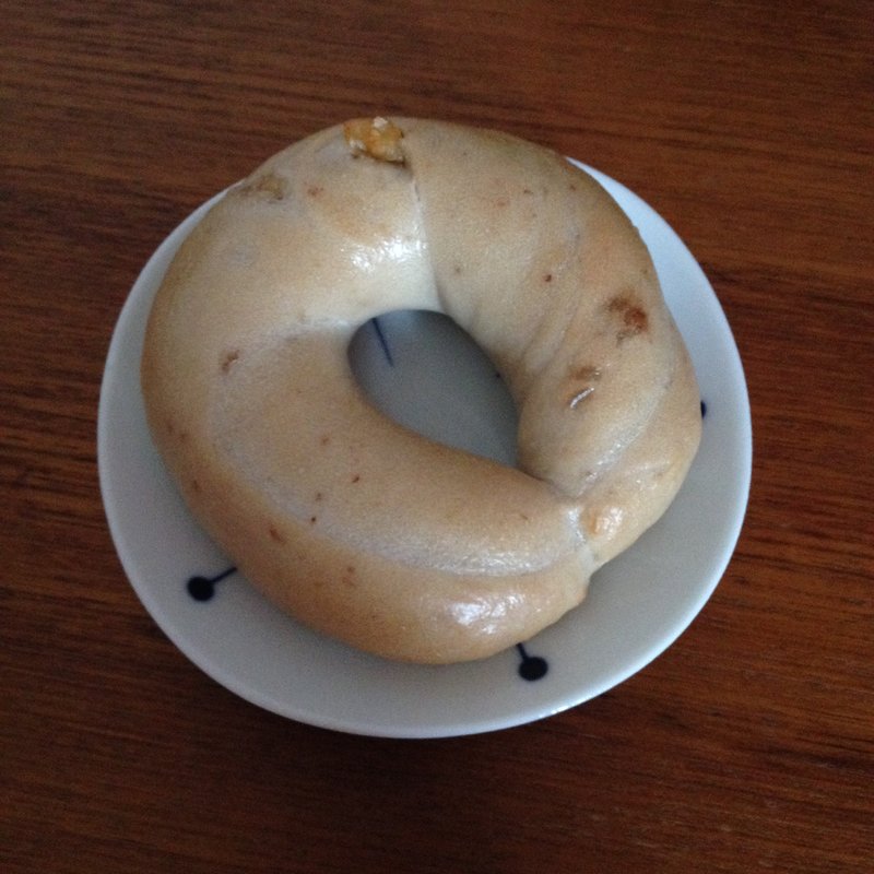 メープル＆ウォールナッツ ベーグル(トライベッカベーグル 渋谷ヒカリエ店)