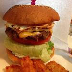 ベーコンエッグバーガー
