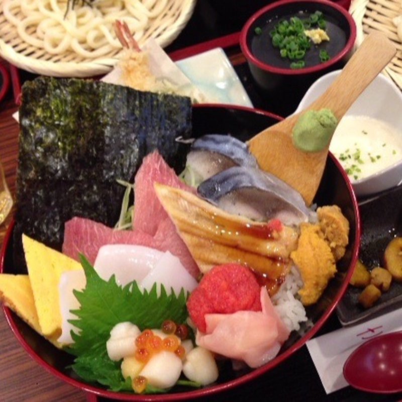 海鮮丼(花街食房 さくら 京都上七軒)