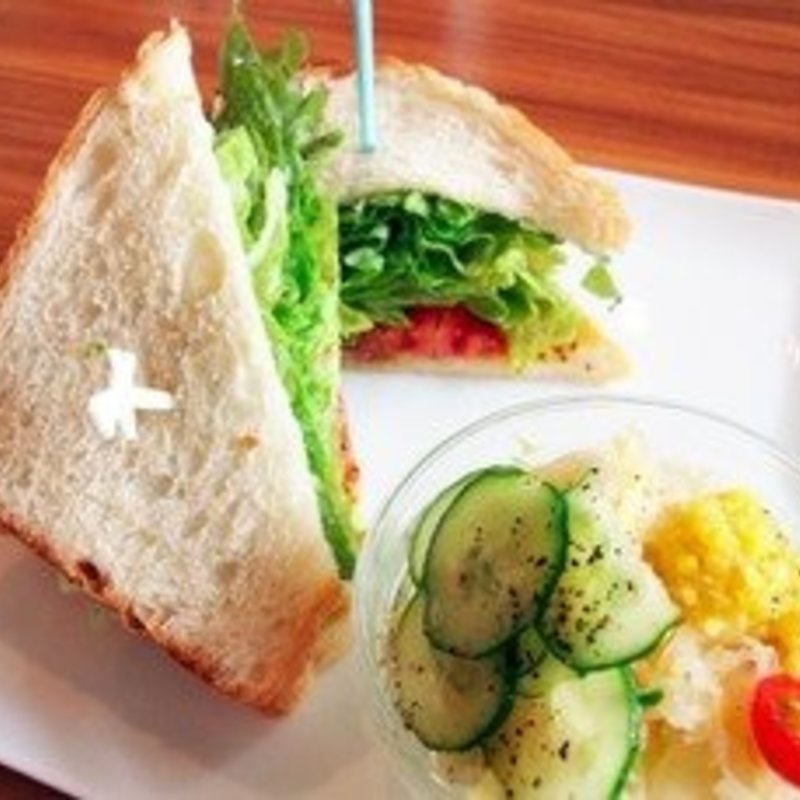 BLTランチセット(オナリカフェ (onari cafe))