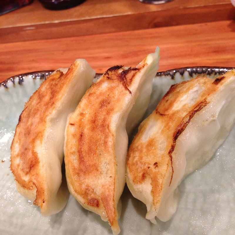 餃子(赤坂麺処 友)