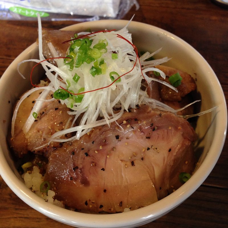 ネギ塩チャーシュー飯 レモン風味(モモンガ)