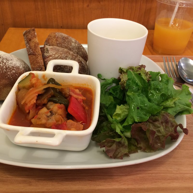 日替わりランチプレート(パンとcafé えだおね)