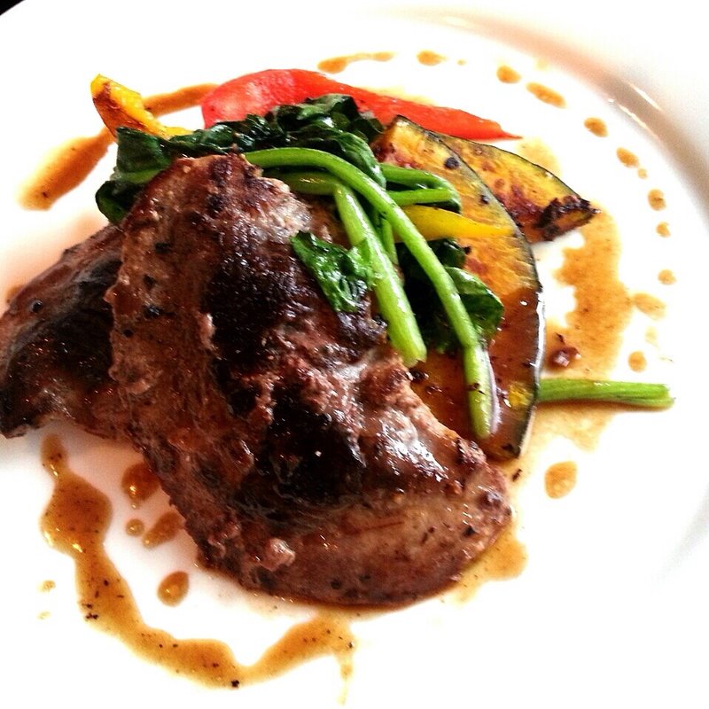 まぐろほほ肉のグリル(アミュゼ)