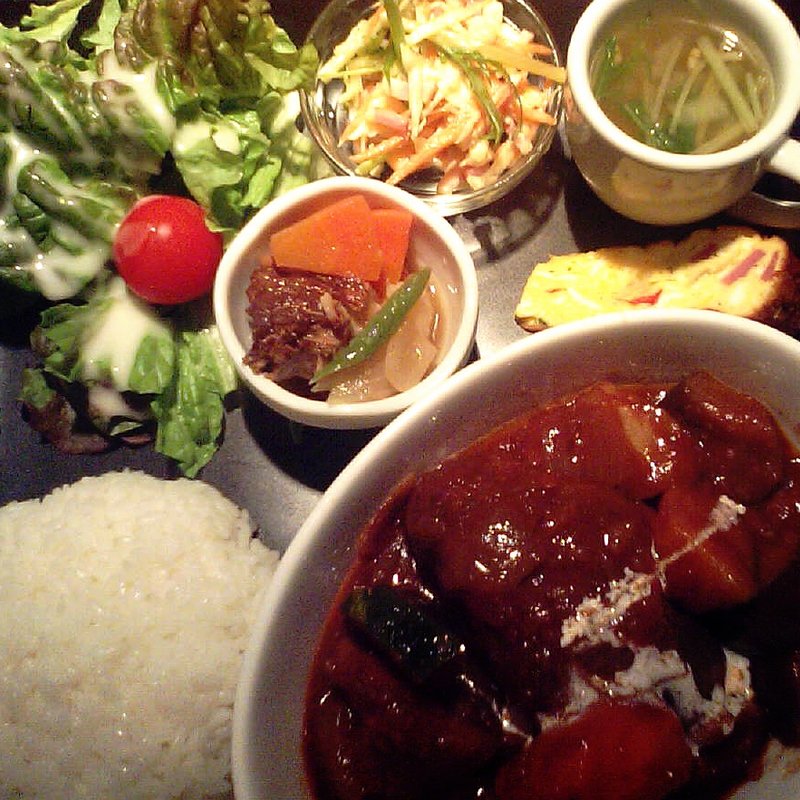 きまぐれ晩ごはんプレート(カレー＆ごはんカフェ[ouchi])