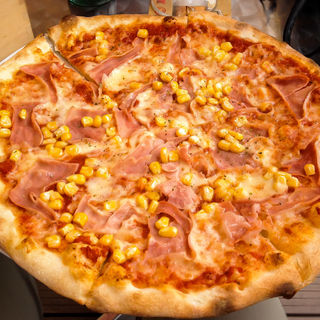 Pizza Prosciutto(Pizzeria Subito presto)