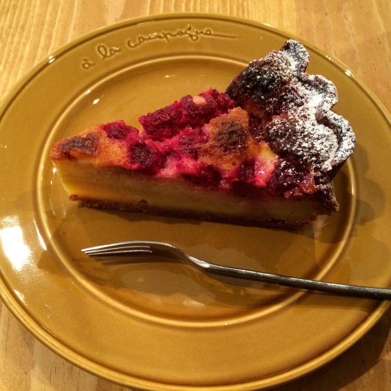 クラフティ•オ•フランボワーズ(ア・ラ・カンパーニュ 大阪茶屋町店 （a la campagne）)