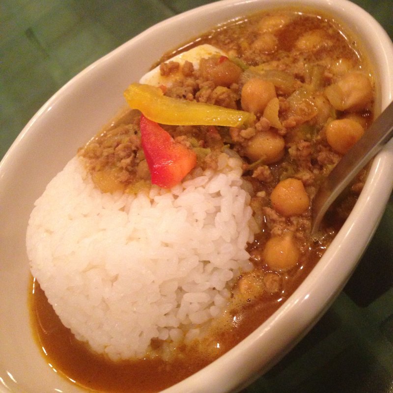 豆と挽肉のカレー(胡心房 （こしんぼう）)