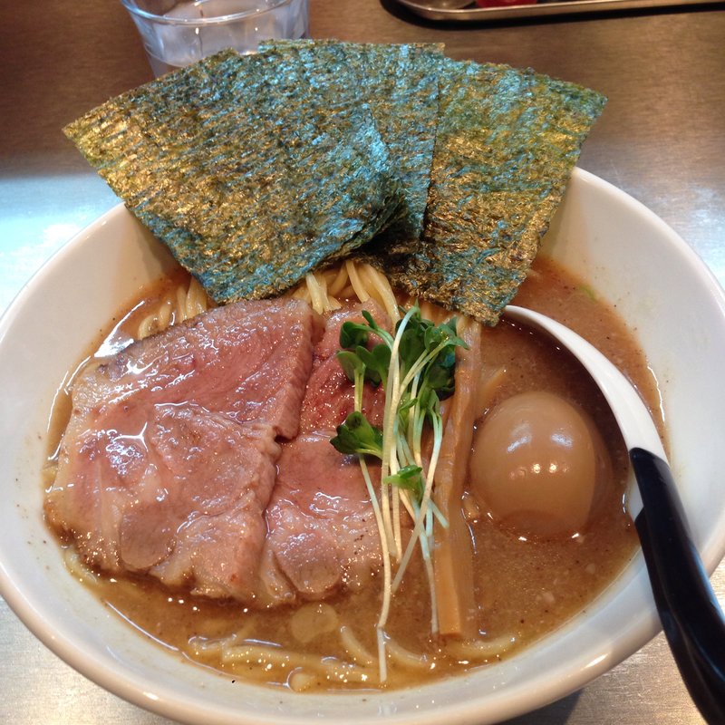 やまらぁ大盛、特製トッピング。(麺 やまらぁ)