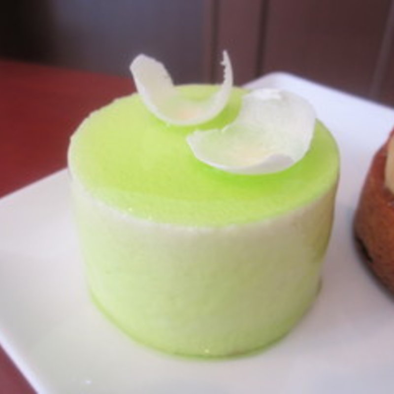 ルマタン(パティスリー プレジール)