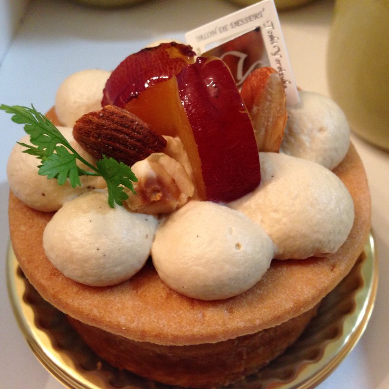 さつまいもとほうじ茶のケーキ(Toshi Yoroizuka Mid Town (トシ ヨロイヅカ ミッドタウン))