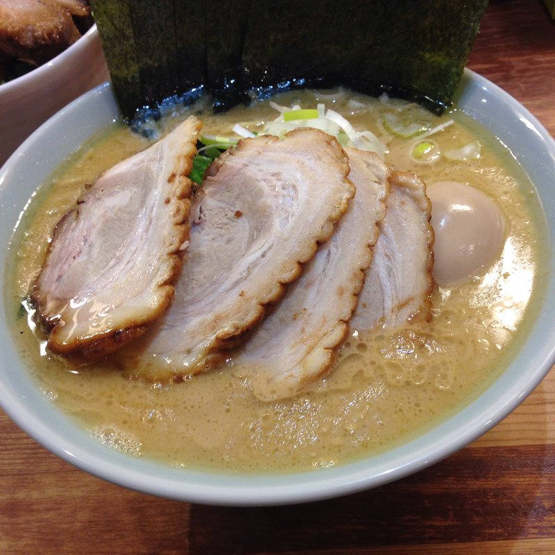 特製ラーメン大盛(鶴一家 )