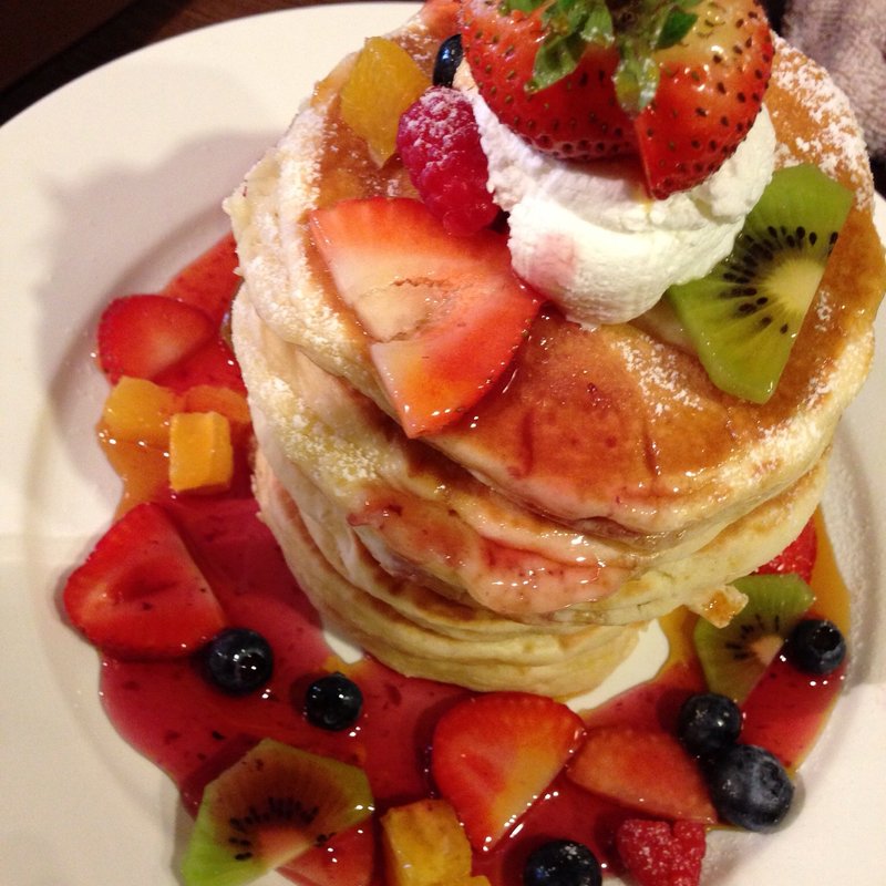 神タワーフルーツ盛り(ホロホロ)