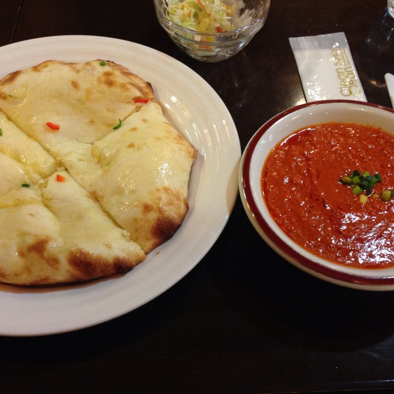 キーマカレーとチーズナン(Masala Station(マサラステーション))