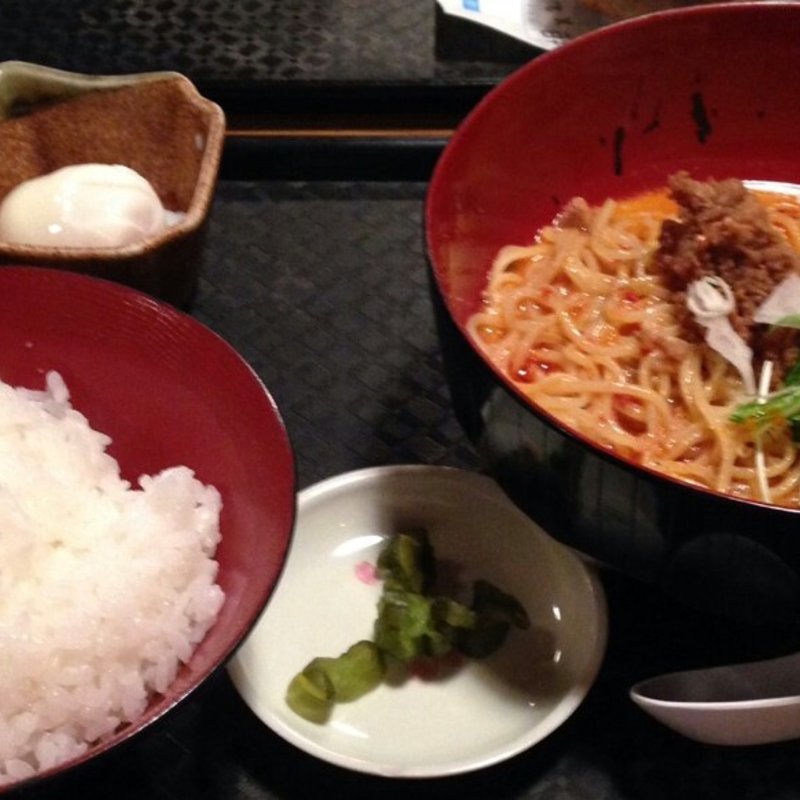 坦々麺セット(居酒料理 気分上々)