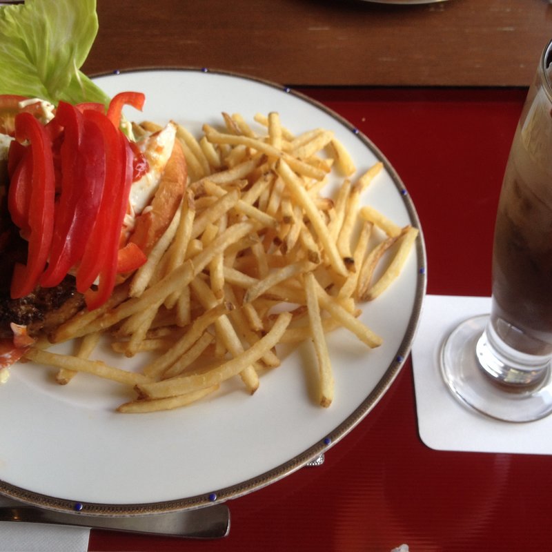 バーガーパーカーセット(珈童 愛宕店 （【旧店名】珈蔵）)