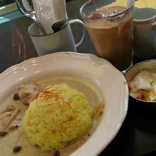 ランチセット　チキンカレー(カンテグランデ グランフロント大阪店 （CANTE GRANDE）)