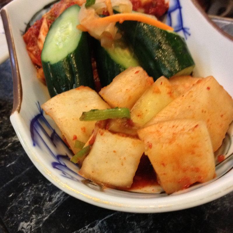 キムチ盛り合わせ(焼肉ハウスとんとん)