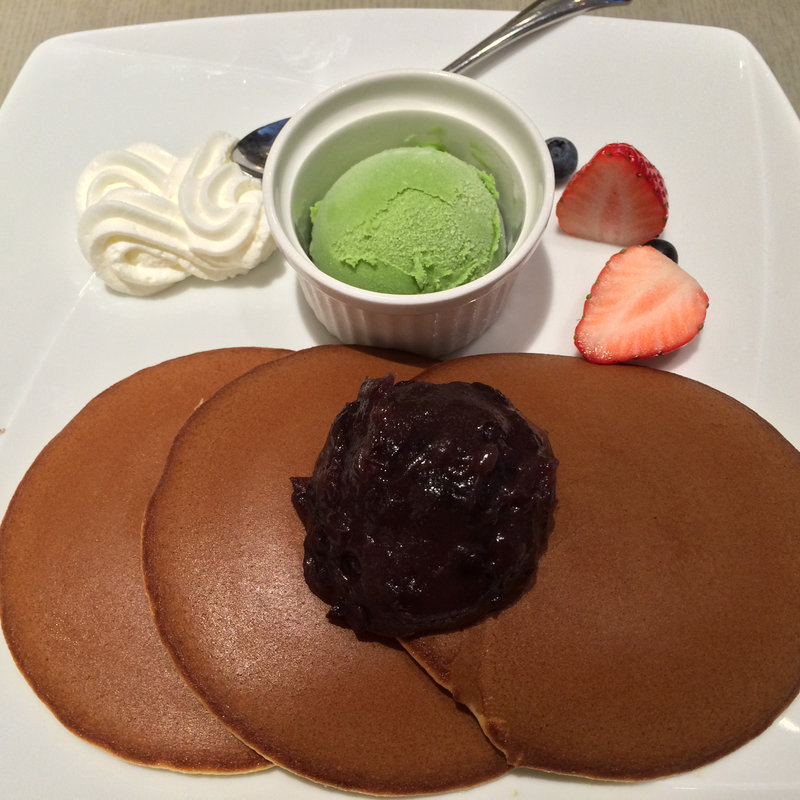 焼立て“三笠”パンケーキ(文明堂カフェ （BUNMEIDO　CAFE）)