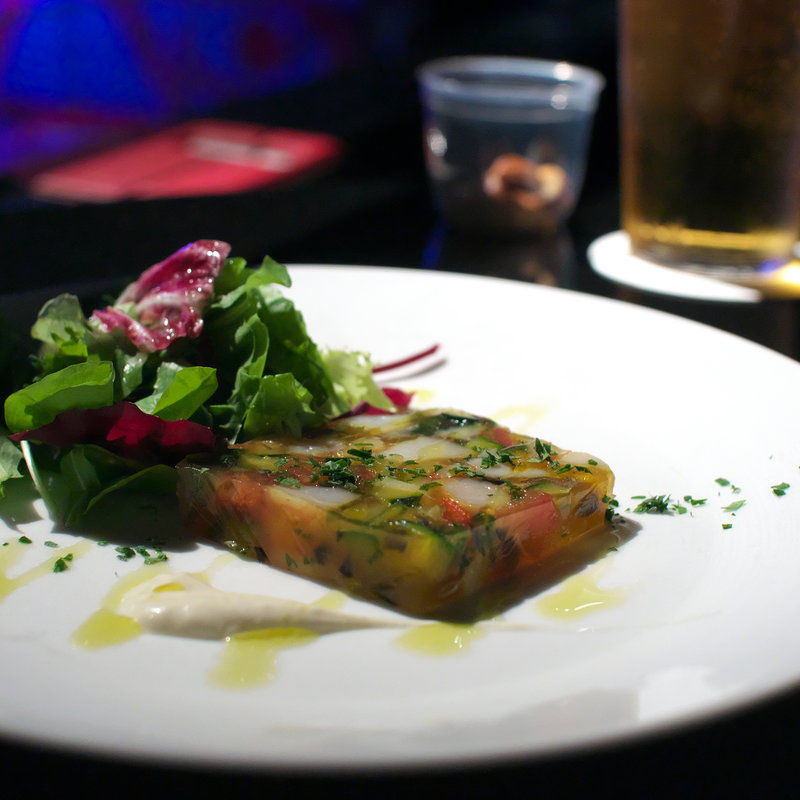 海の幸と夏野菜のジュレ～サフラン風味(ビルボードライブ東京)