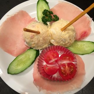 ポテトサラダ(餃子なんこ)