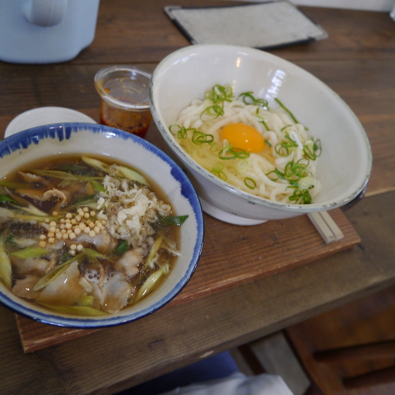 ごまつけ肉うどん(サンスーシー)