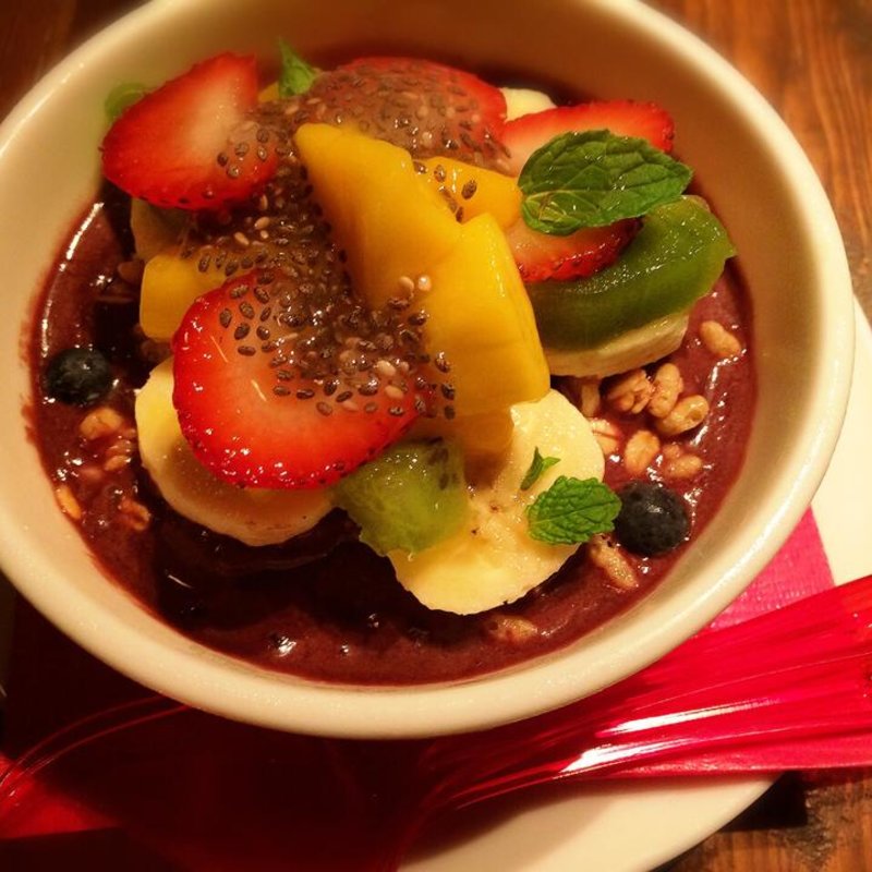 ベリーボウル(アロハテーブル Kyobashi )