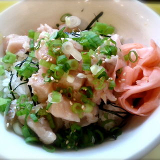 (Donburiya)