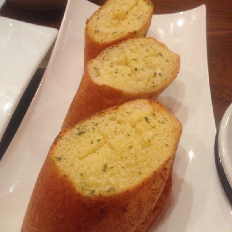 ガーリックトースト(バル モリノコ)