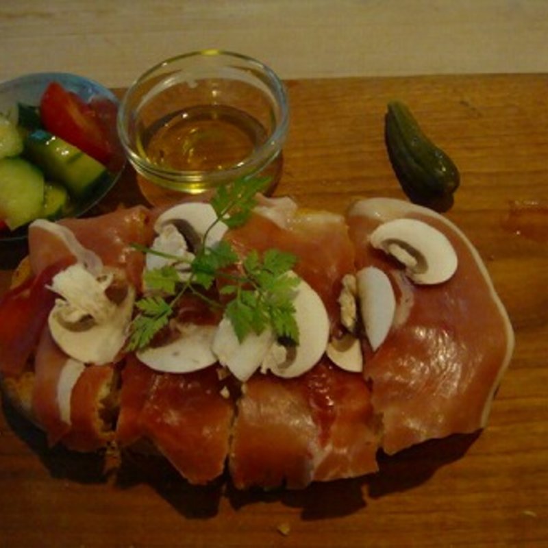 生ハムのタルティーヌ(カタネベーカリー)