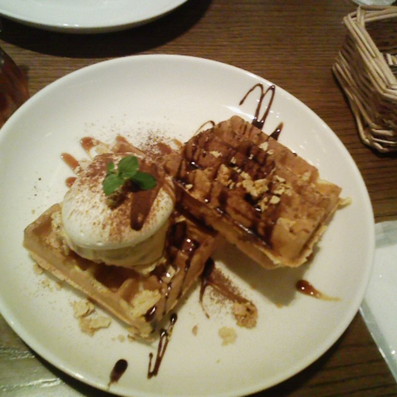 豆乳ワッフル(カフェドファリニエール)