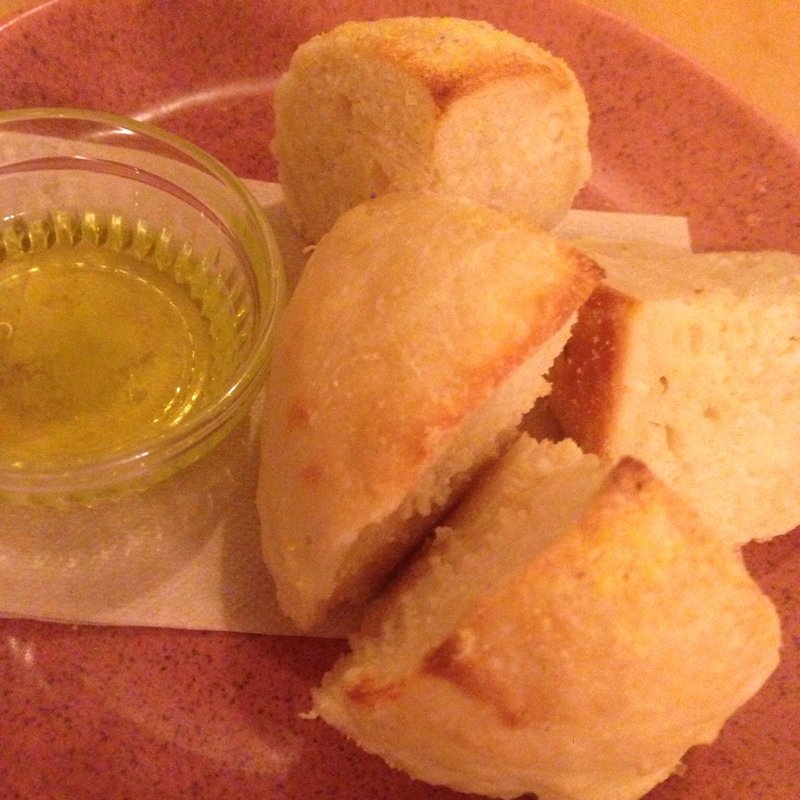 自家製パン(NEWPORT)