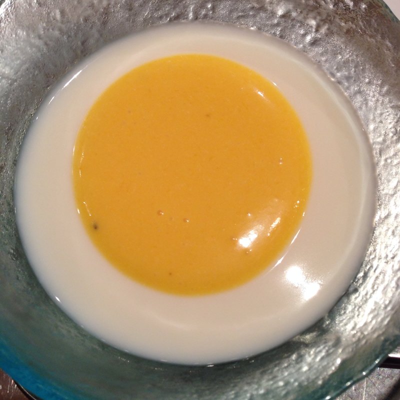 杏仁豆腐(青冥 阪急三番街店)