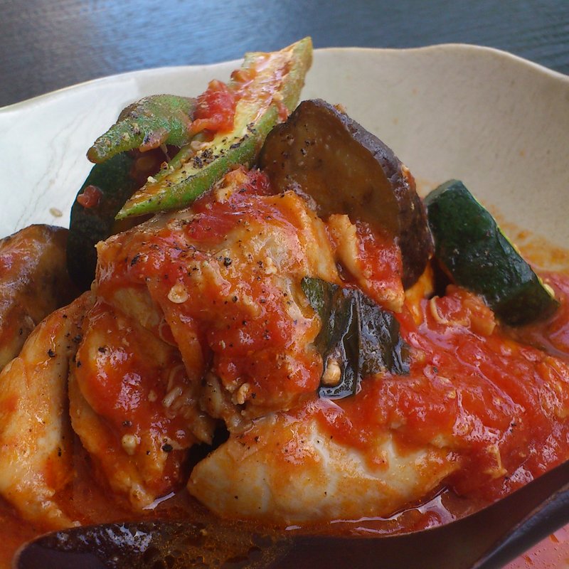 チキントマト煮込み(CHICHICAFE （チチカフェ）)