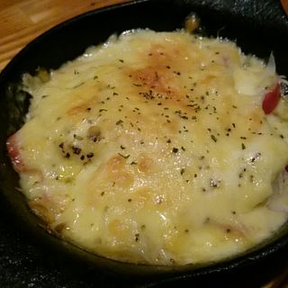 トマトチーズ焼き(とり料理・居酒屋ふぁみりー)