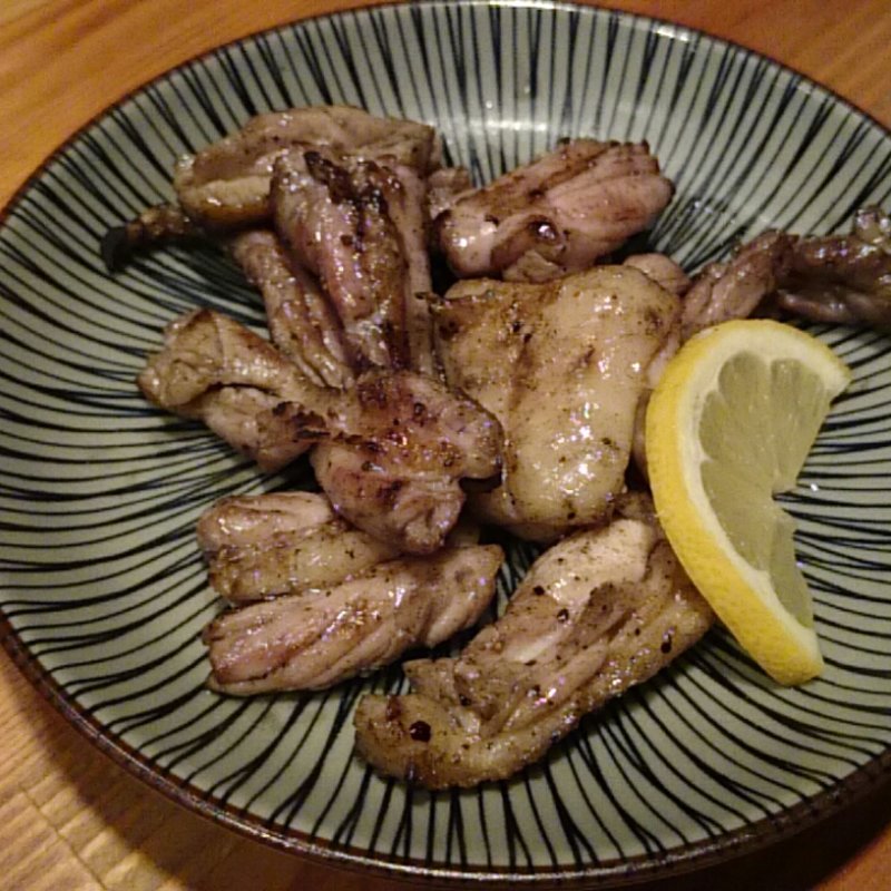 せせり炙り焼き(とり料理・居酒屋 ふぁみりー)