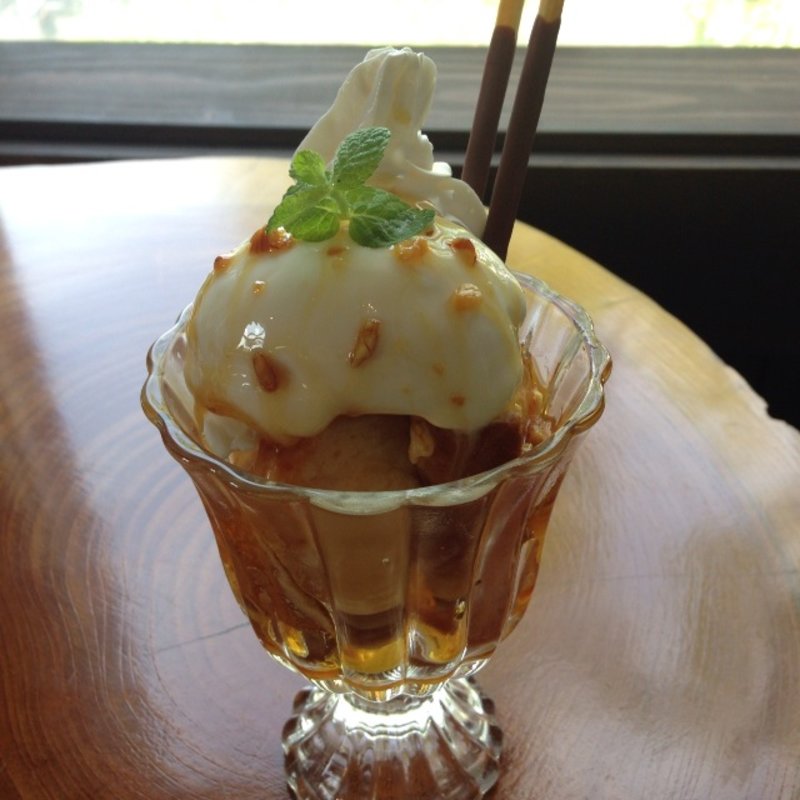 キャラメルナッツフレンチパフェ(エントランス （ENTRANCE）)