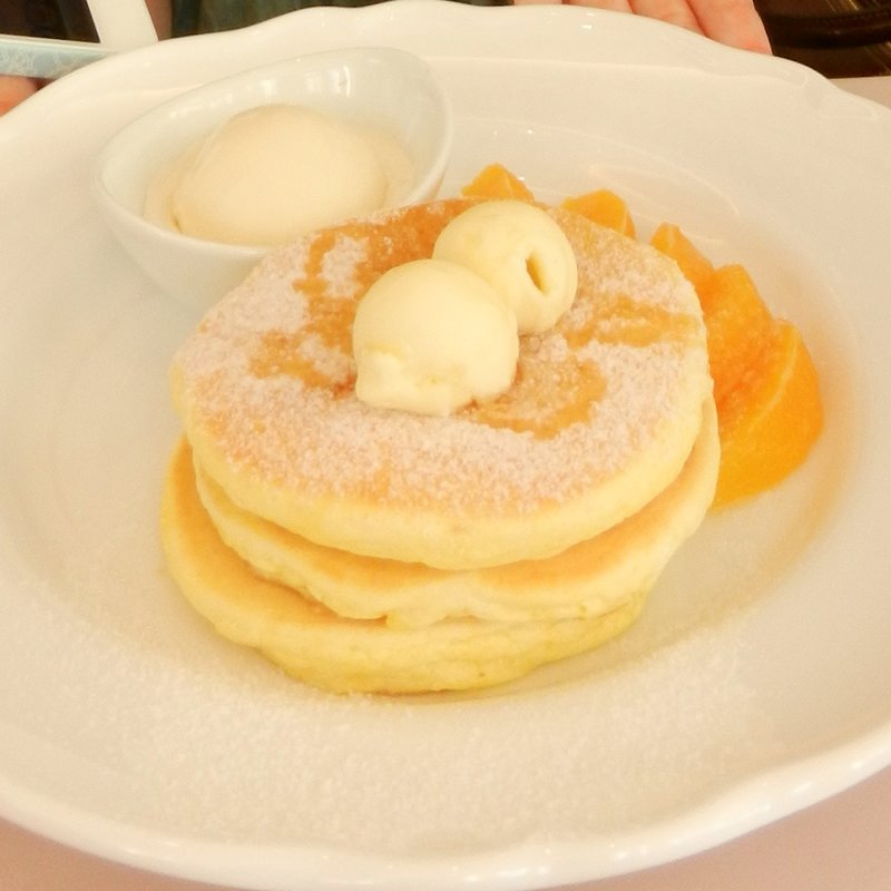 フルーツパンケーキ(Deux Anges)